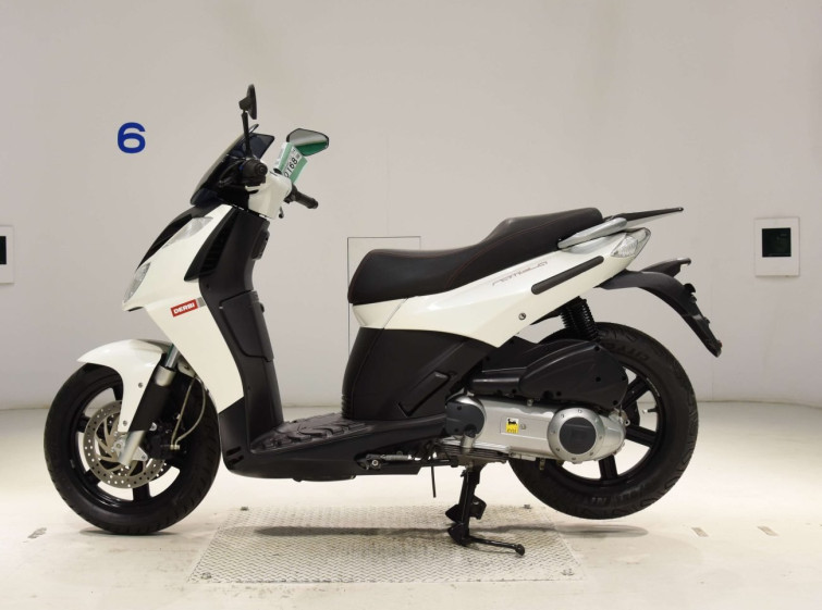 Мотоцикл Derbi GP1 250 з пробігом 6842 km