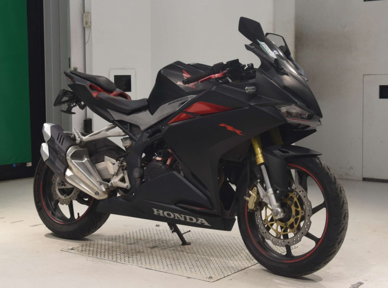 Мотоцикл Honda CBR250RR з пробігом 26769 km