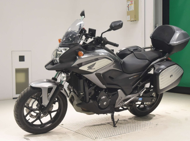 Мотоцикл Honda NC750XDLD з пробігом 13195 km