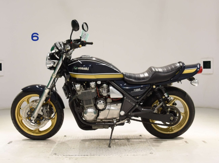 Мотоцикл Kawasaki ZEPHYR1100 с пробегом 17283 km