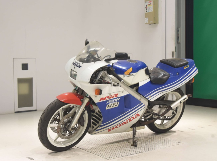 Мотоцикл Honda NSR250R с пробегом 15608 km