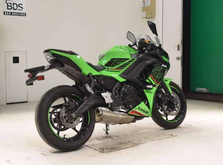 Мотоцикл Kawasaki NINJA650A з пробігом 5465 km