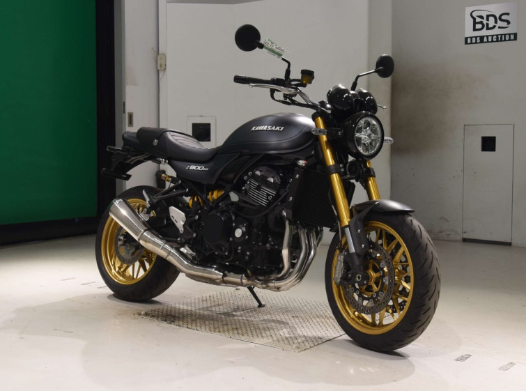 Мотоцикл Kawasaki Z900RS з пробігом 3907 km