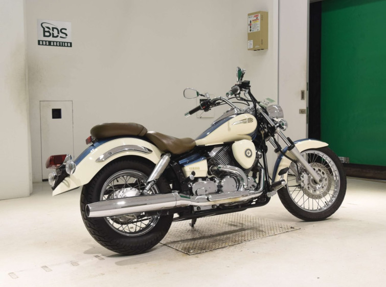 Мотоцикл Yamaha DRAGSTAR XVS250 с пробегом 10150 km