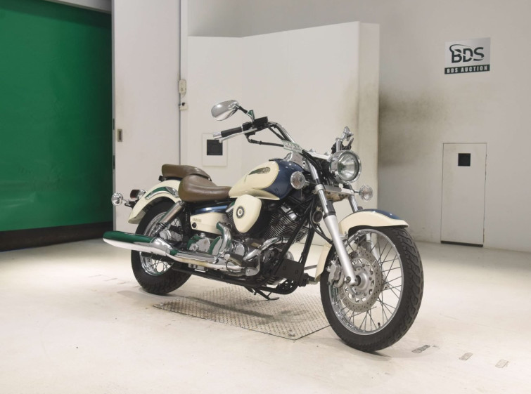 Мотоцикл Yamaha DRAGSTAR XVS250 с пробегом 10150 km