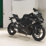 Мотоцикл Kawasaki NINJA ZX-25R з пробігом 5475 km