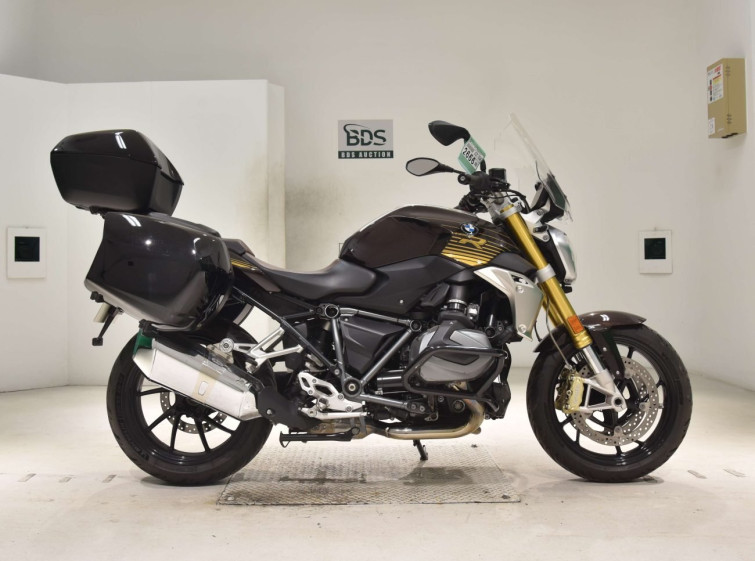 Мотоцикл BMW R1250R з пробігом 18981 km