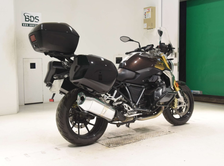 Мотоцикл BMW R1250R з пробігом 18981 km
