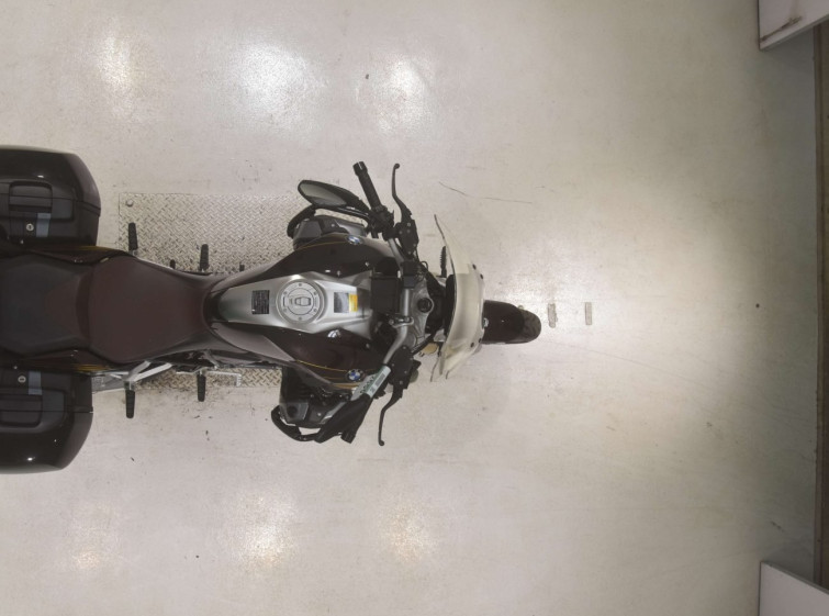 Мотоцикл BMW R1250R з пробігом 18981 km