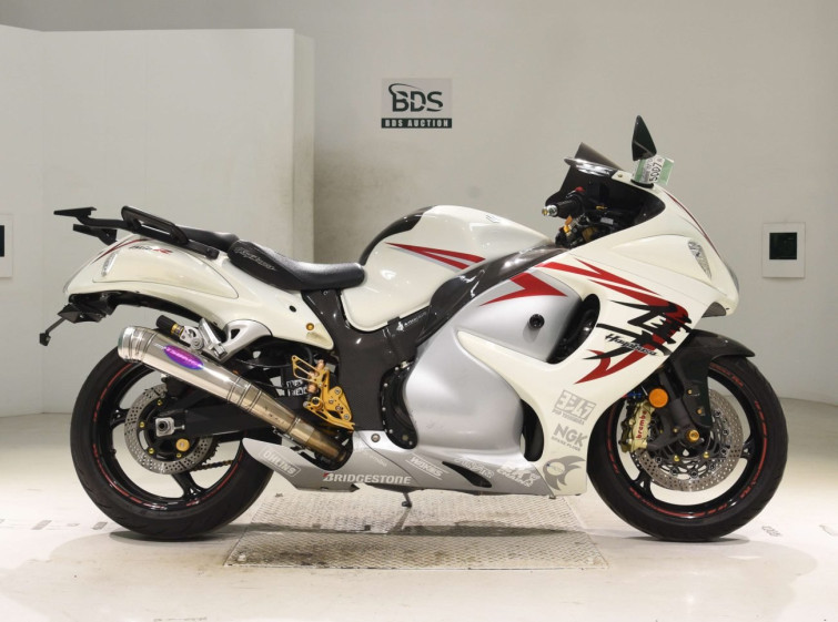 Мотоцикл Suzuki GSX1300R HAYABUSA з пробігом 28275 km