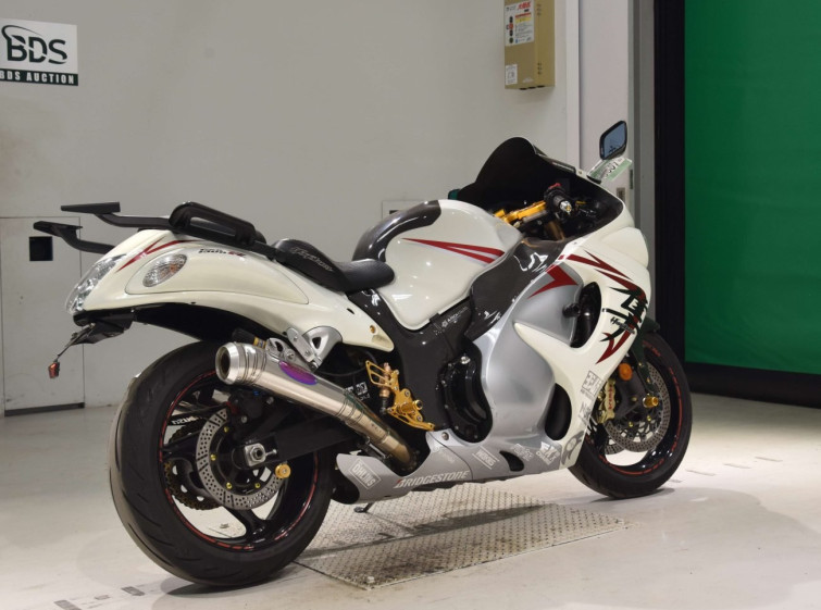 Мотоцикл Suzuki GSX1300R HAYABUSA з пробігом 28275 km