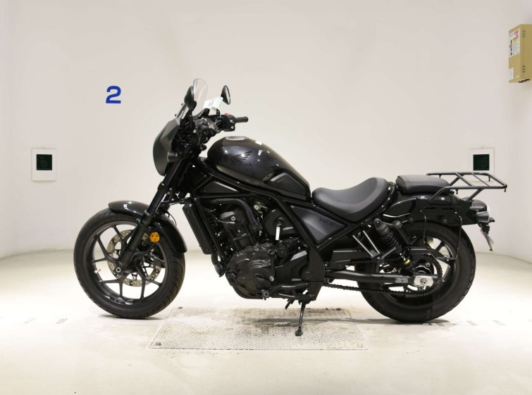 Мотоцикл Honda REBEL CMX1100 з пробігом 12715 km