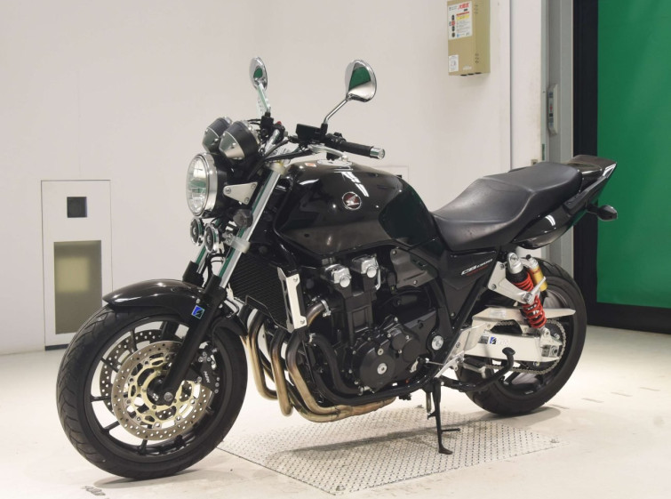 Мотоцикл Honda CB1300SF з пробігом 904 km