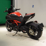 Мотоцикл Ducati DIAVEL CARBON з пробігом 22152 km