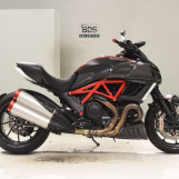 Мотоцикл Ducati DIAVEL CARBON з пробігом 22152 km