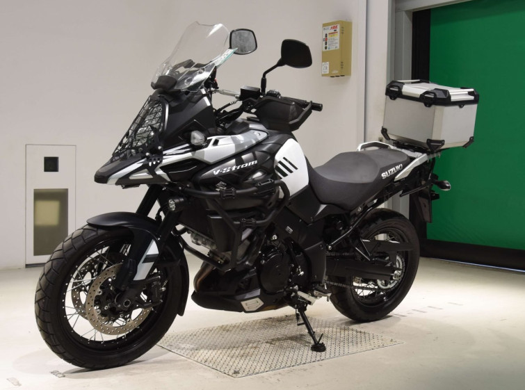 Мотоцикл Suzuki V-STROM DL1000 з пробігом 21198 km