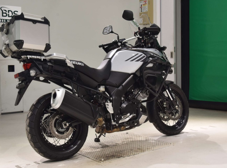 Мотоцикл Suzuki V-STROM DL1000 з пробігом 21198 km