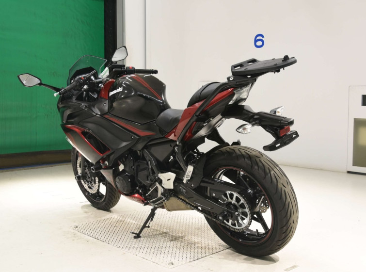 Мотоцикл Kawasaki NINJA650 с пробегом 3966 km