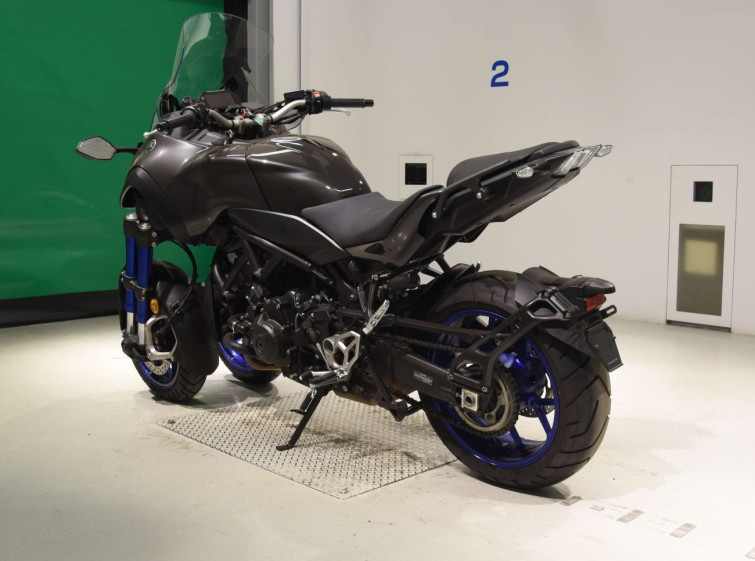 Мотоцикл Yamaha NIKEN с пробегом 18932 km