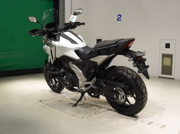 Мотоцикл Honda NC750X з пробігом 9886 km