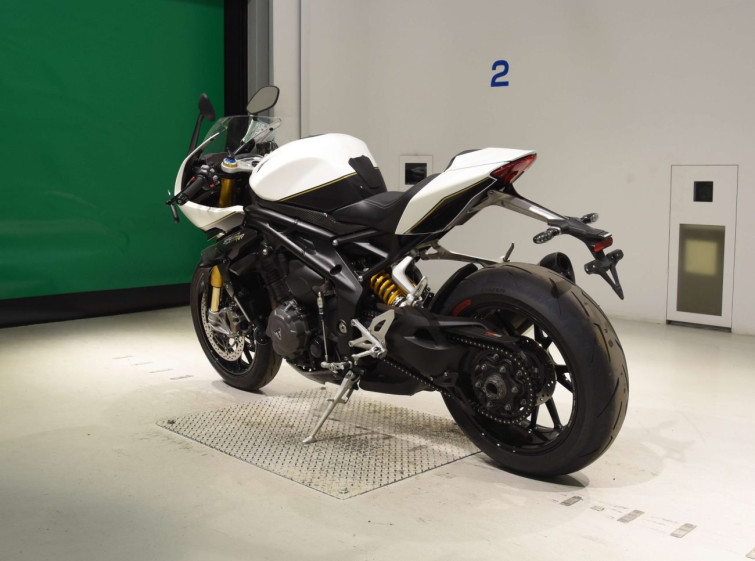 Мотоцикл Triumph SPEED TRIPLE RR з пробігом 41025 km