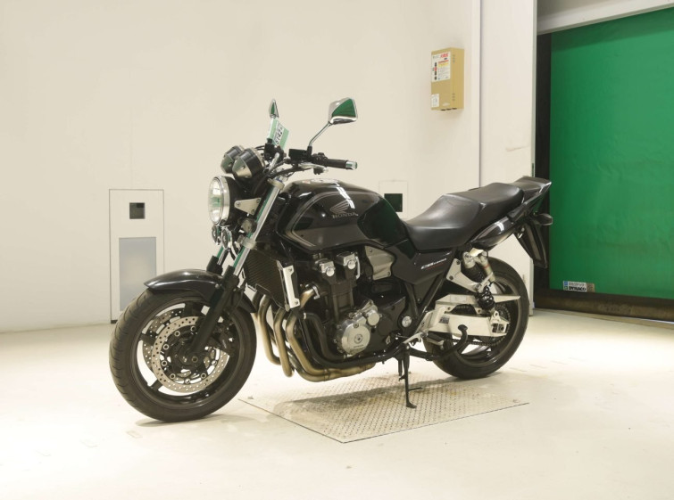 Мотоцикл Honda CB1300SF з пробігом 95255 km