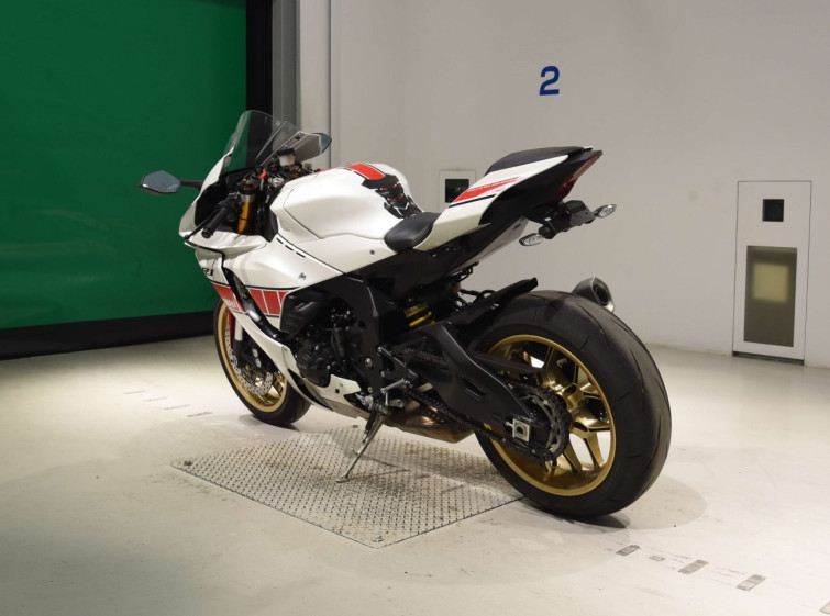 Мотоцикл Yamaha YZF-R1 з пробігом 4751 km