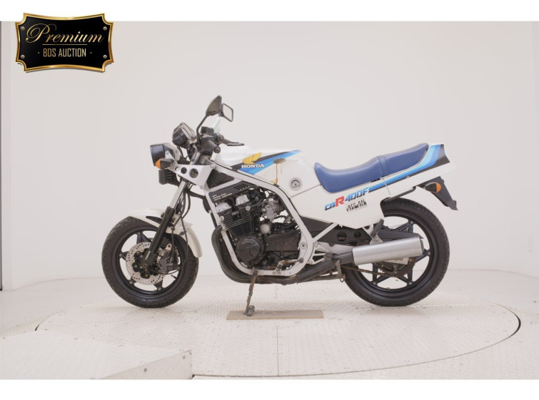 Мотоцикл Honda CBR400F с пробегом 3031 km