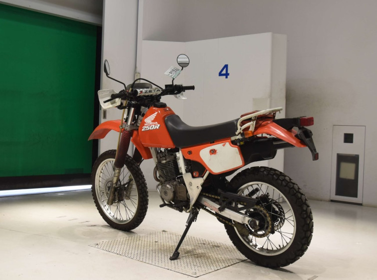 Мотоцикл Honda XLR250R з пробігом 18822 km