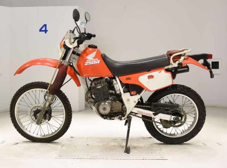 Мотоцикл Honda XLR250R з пробігом 18822 km