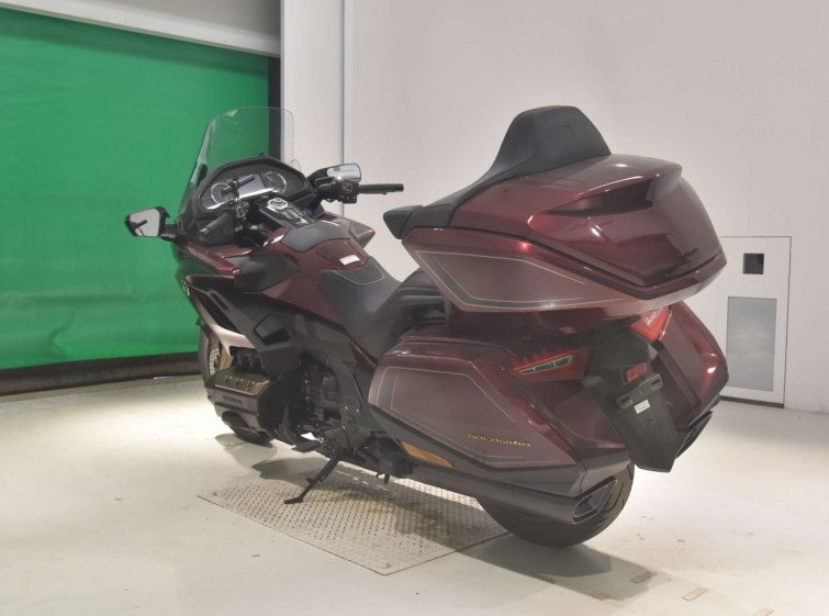 Мотоцикл Honda GL1800 з пробігом 844 km