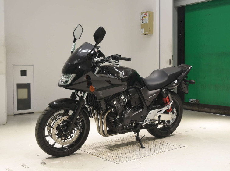 Мотоцикл Honda CB400SFVA з пробігом 5849 km
