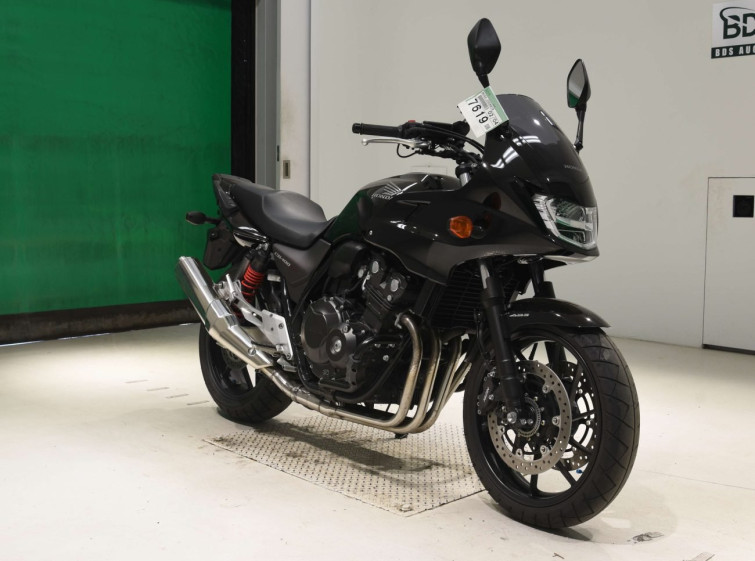 Мотоцикл Honda CB400SFVA з пробігом 5849 km