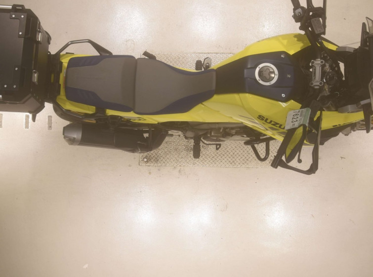 Мотоцикл Suzuki V-STROM DL1050XT з пробігом 15395 km