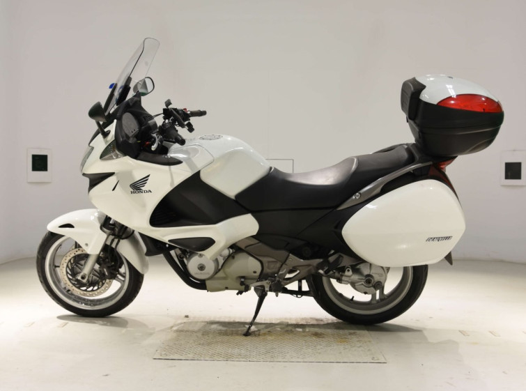 Мотоцикл Honda NT700V DEAUVILLE з пробігом 21518 km