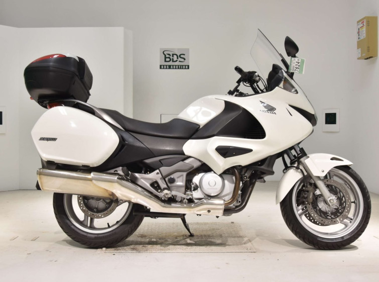 Мотоцикл Honda NT700V DEAUVILLE з пробігом 21518 km