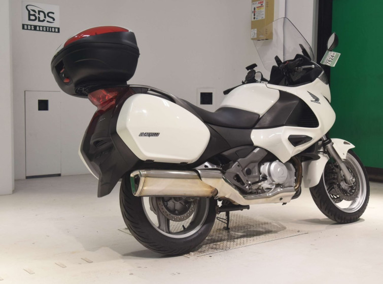 Мотоцикл Honda NT700V DEAUVILLE з пробігом 21518 km