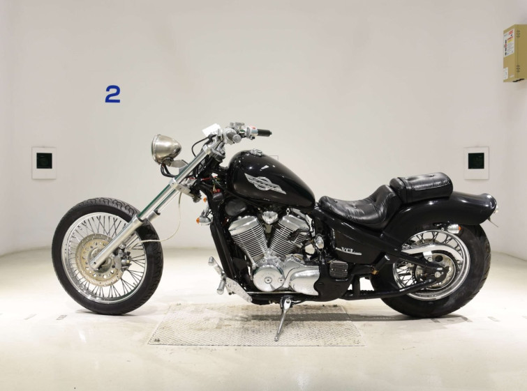 Мотоцикл Honda STEED400