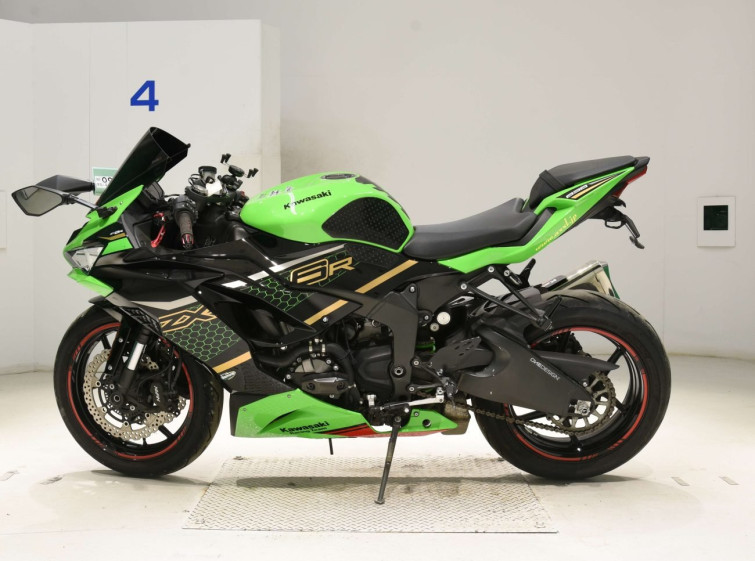 Мотоцикл Kawasaki ZX-6R з пробігом 16734 km
