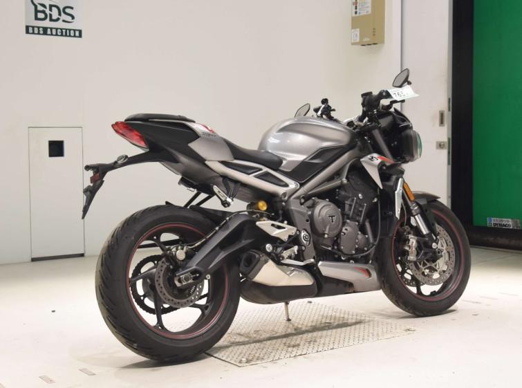 Мотоцикл Triumph STREET TRIPLE RS з пробігом 13888 km