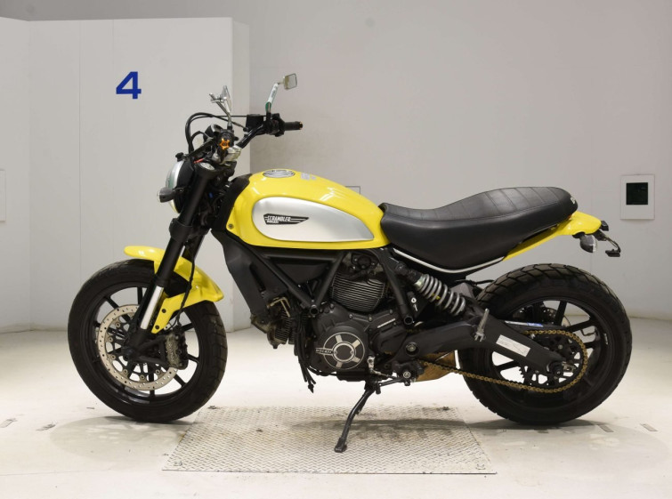 Мотоцикл Ducati SCRAMBLER 803 ICON з пробігом 22434 km