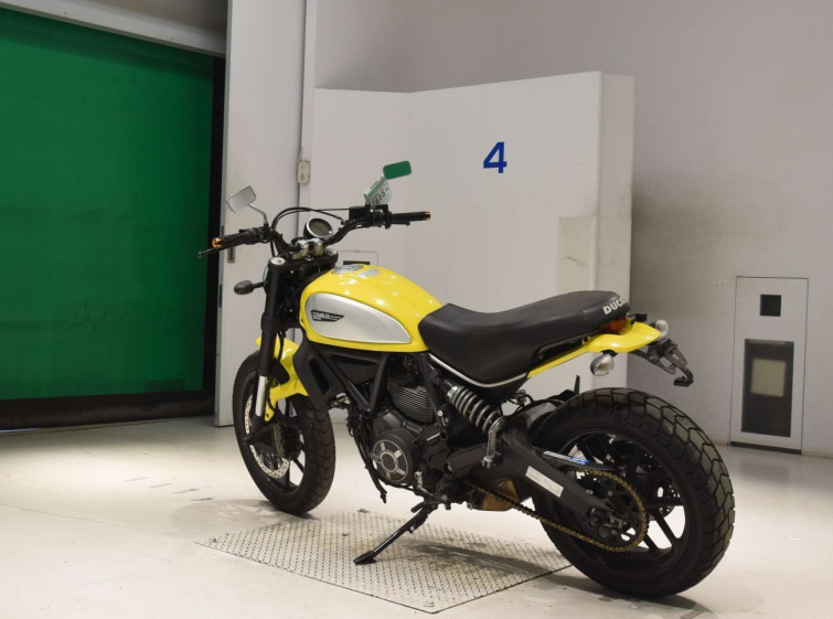 Мотоцикл Ducati SCRAMBLER 803 ICON з пробігом 22434 km