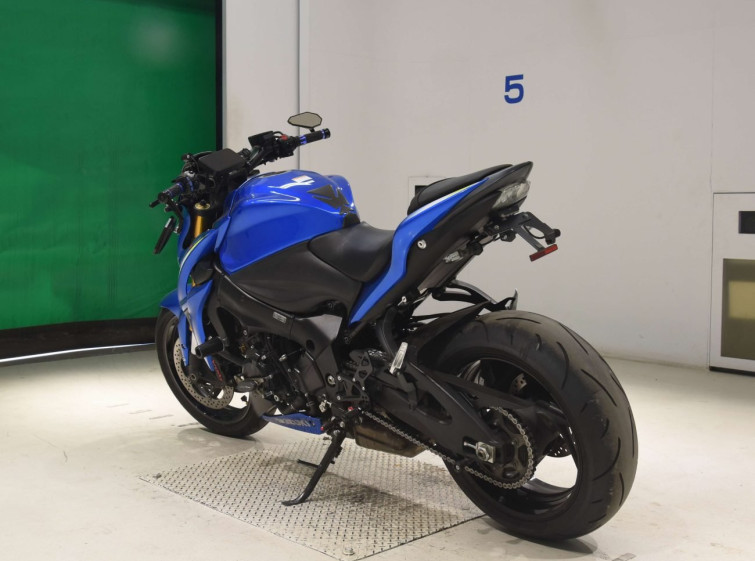 Мотоцикл Suzuki GSX-S1000 з пробігом 26739 km