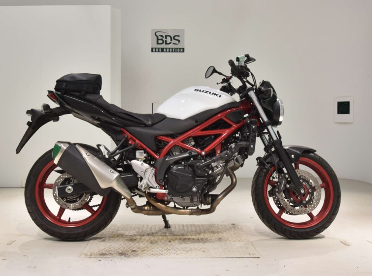 Мотоцикл Suzuki SV650 з пробігом 9480 km