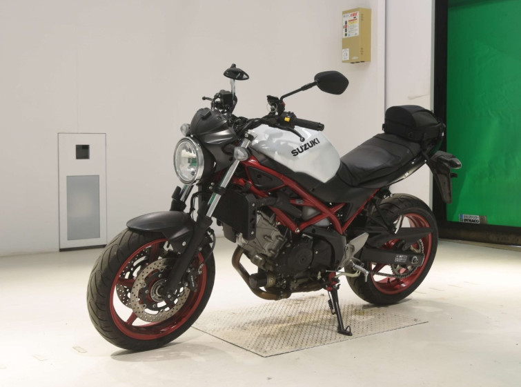 Мотоцикл Suzuki SV650 з пробігом 9480 km