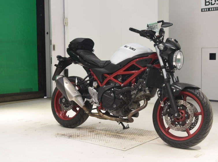 Мотоцикл Suzuki SV650 з пробігом 9480 km