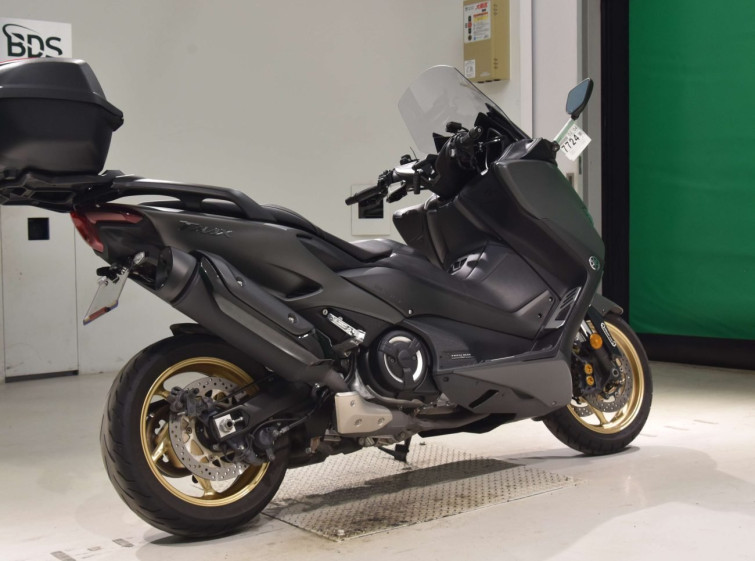 Мотоцикл Yamaha T-MAX560T з пробігом 17086 km