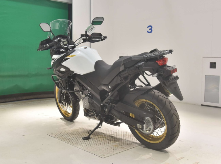 Мотоцикл Suzuki V-STROM DL650XTA з пробігом 9873 km