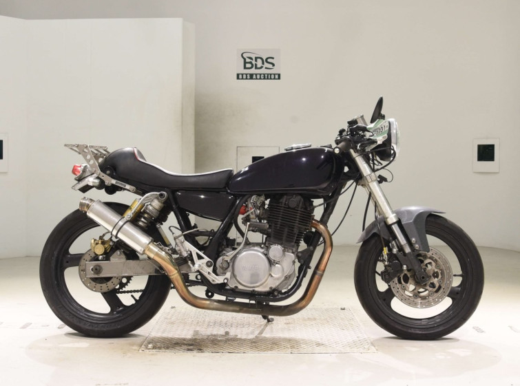 Мотоцикл Yamaha SR400-2 з пробігом 17150 km