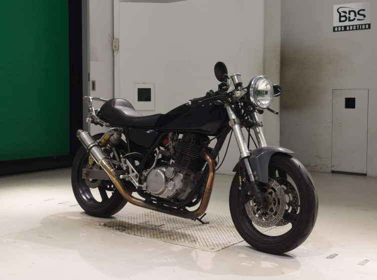 Мотоцикл Yamaha SR400-2 з пробігом 17150 km